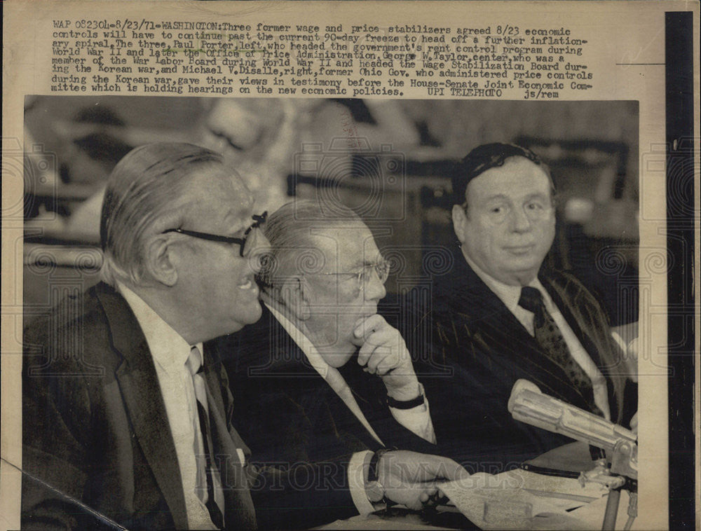 1971 Press Photo Paul Porter, George W. Taylor, and Michael V. Disalle - Historic Images