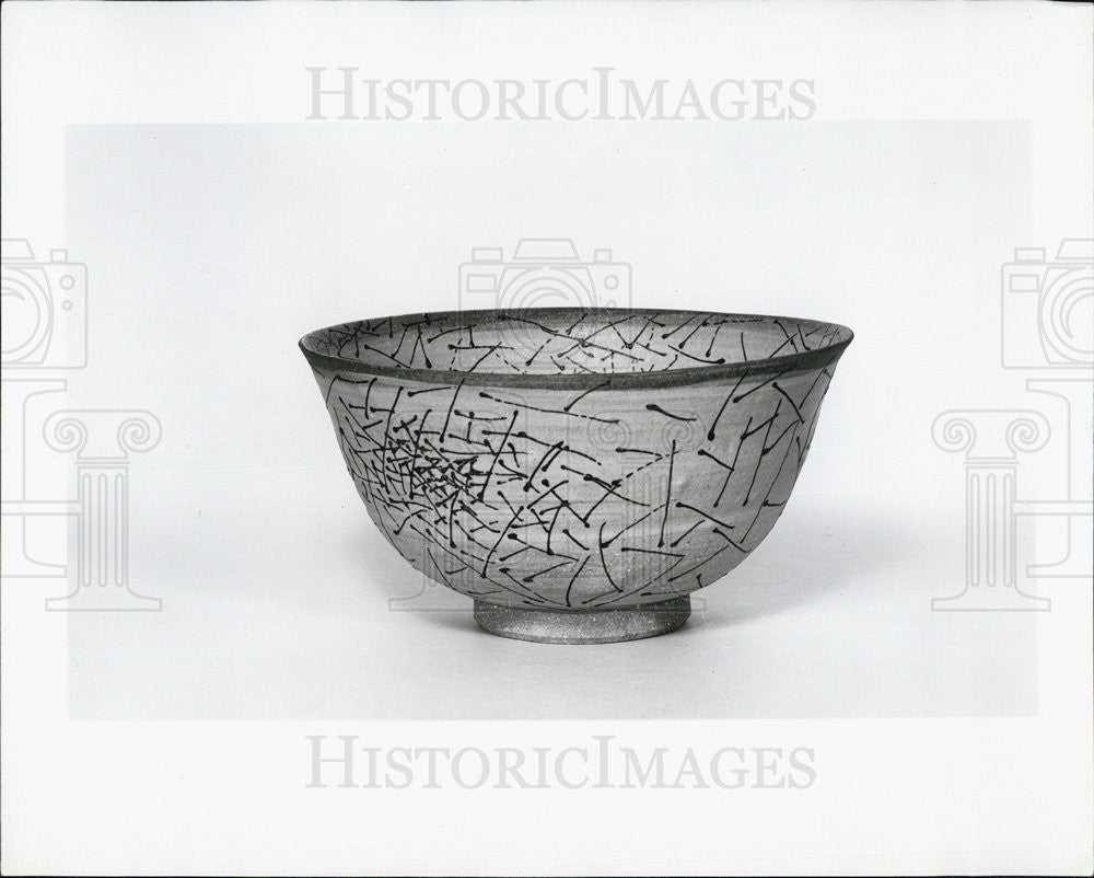 1963 Press Photo Hiroaki Morino Ceramics Sand Colored Stoneware With Glaze - Historic Images