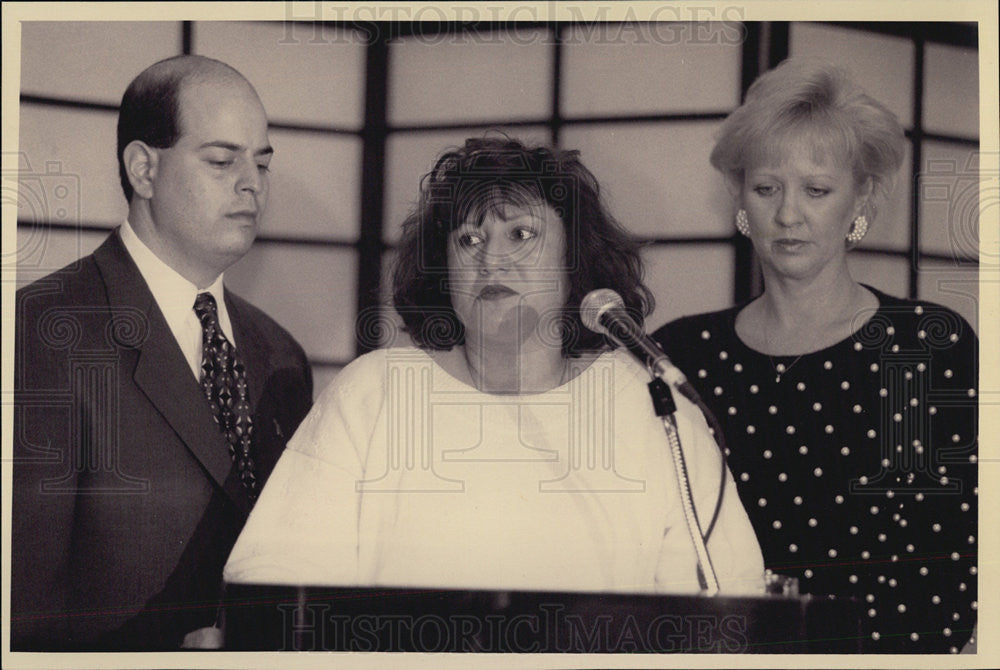 1994 Press Photo Marian Stenner Starlight Foundation David Novick Pamela Smith - Historic Images