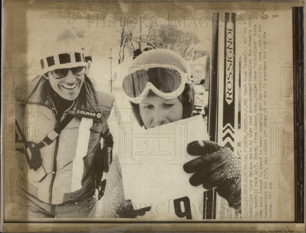 1976 Press Photo US Ski Coach Tauber &amp; Downhiller Cindy Nelson - Historic Images