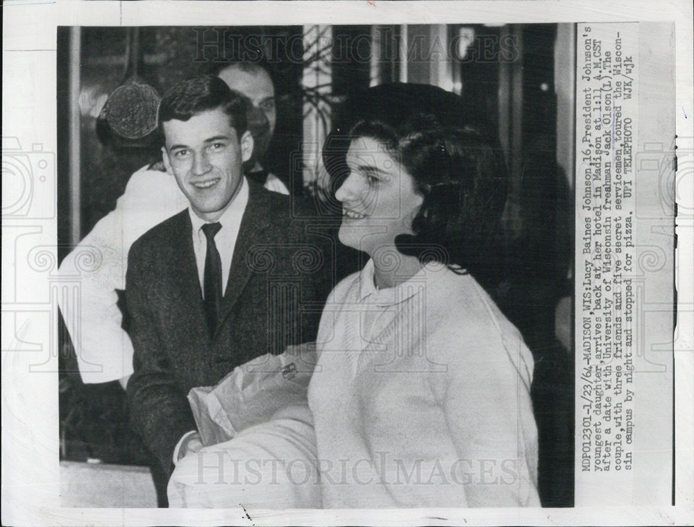 1964 Press Photo Lucy Baines Johnson Presidents youngest daughter on date Jack - Historic Images