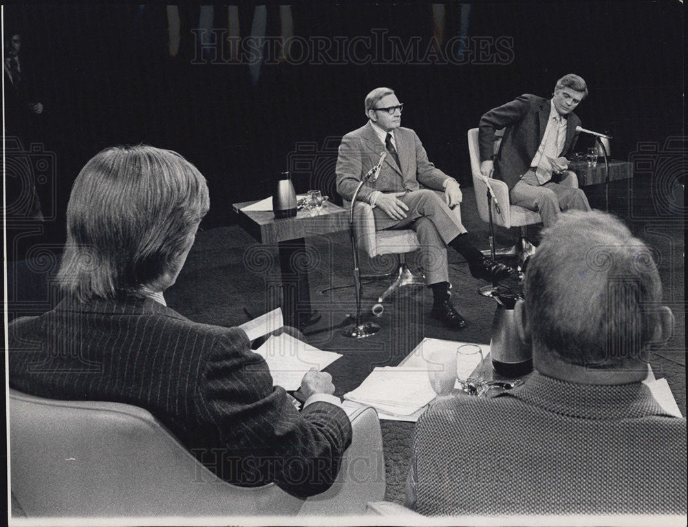 1972 Press Photo Illinois Governor Richard Ogilvie - Historic Images