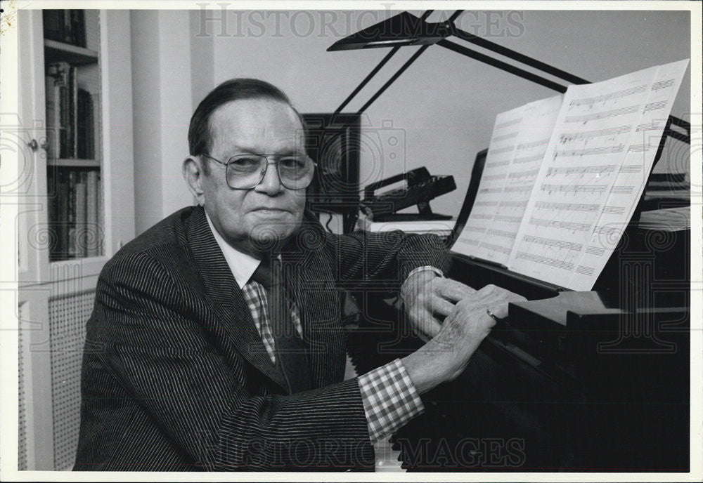 1991 Press Photo Composer Jule Styne New York Apartment Recorded New Album - Historic Images