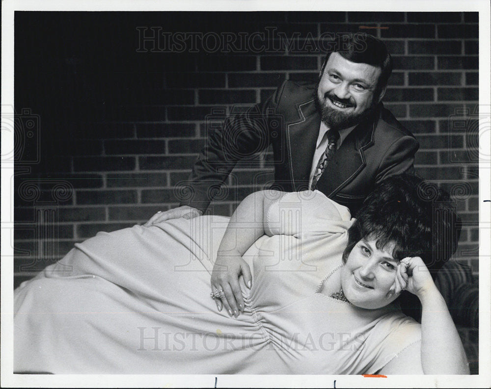 1975 Press Photo Organist Eddie Mallet and Singer Betty &#39;Big Mama&#39; Williams - Historic Images