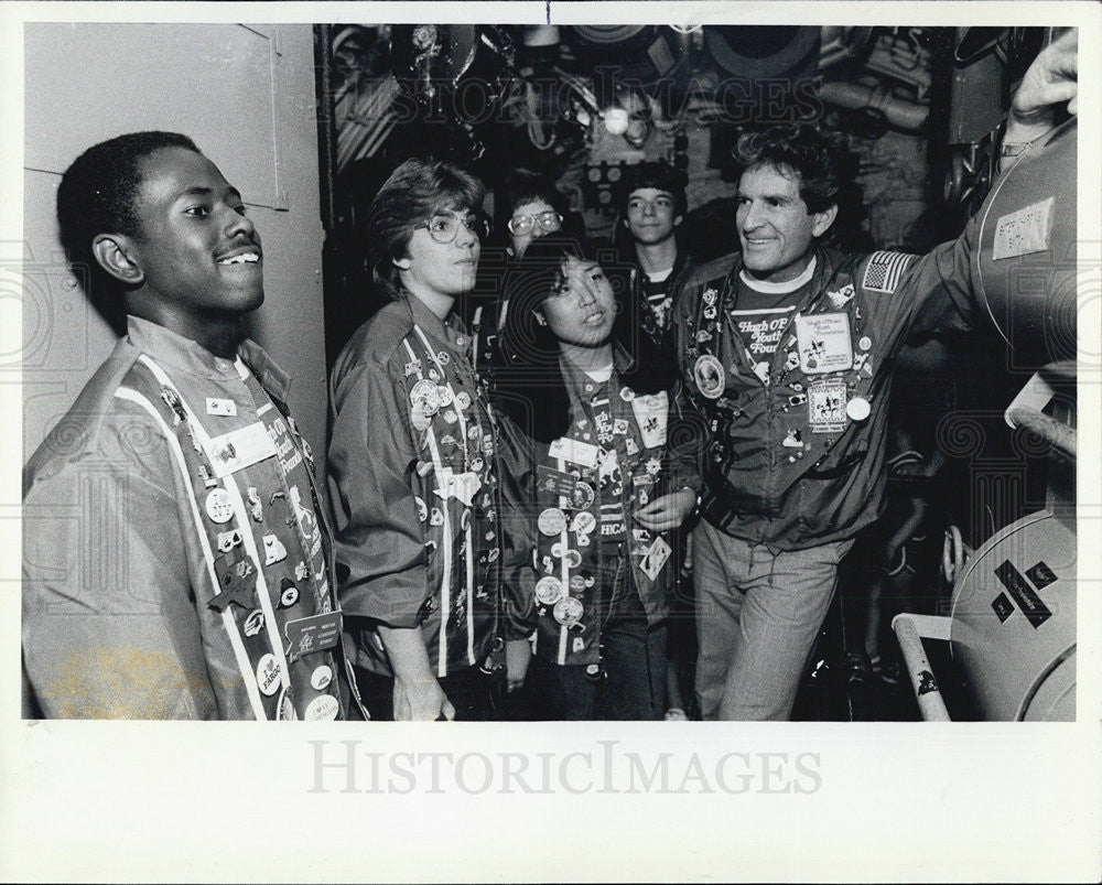 1982 Press Photo Hugh O&#39; Brian Youth Foundation International Leadership Seminar - Historic Images