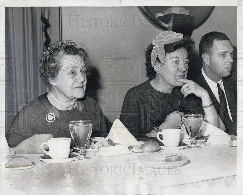1962 Press Photo Mrs. James R. Offield Honorary Chairman Mrs. J,. Rockefeller - Historic Images