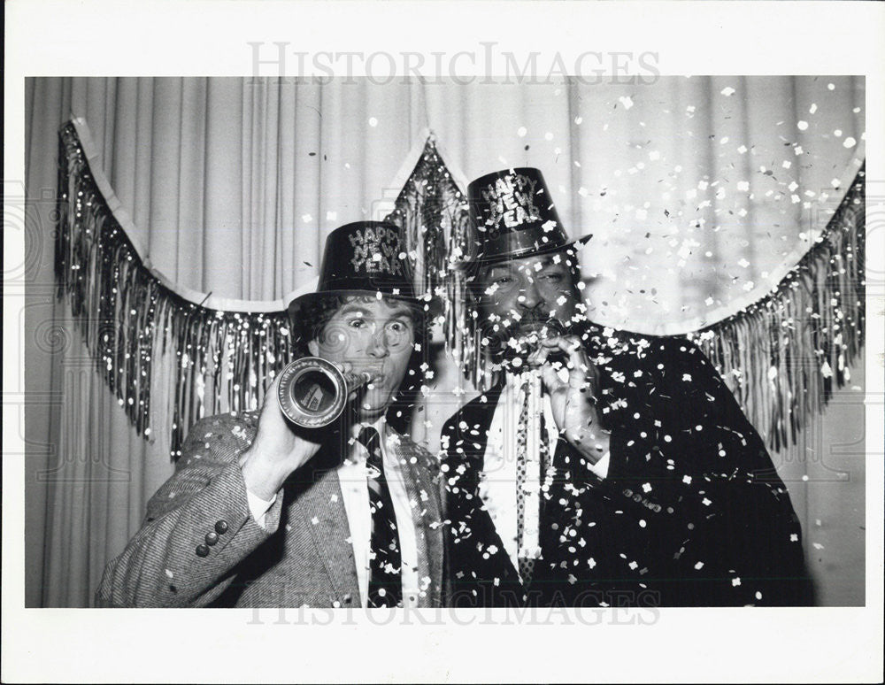 1981 Press Photo Jerry Taft warner Saunder at New Years party - Historic Images