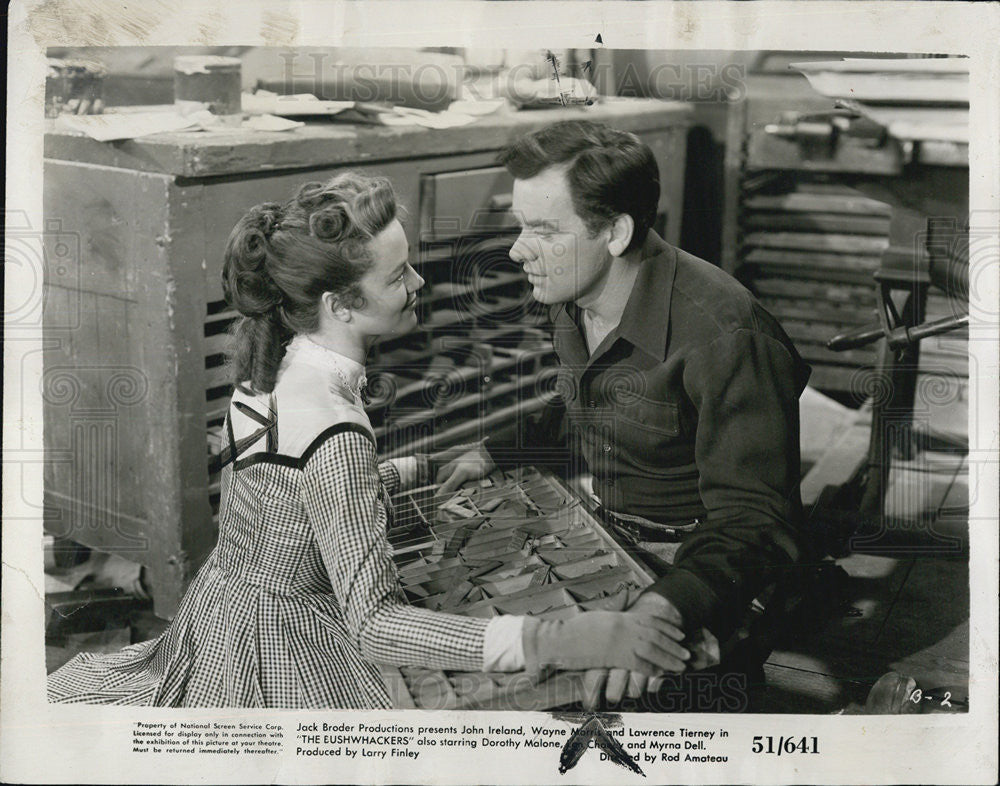 1952 Press Photo John Ireland and Dorothy Malone &quot;The Bushwhackers&quot; - Historic Images