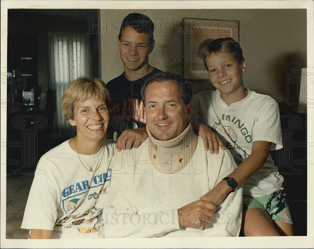 1989 Press Photo of Rod Vetter, survivor of United Flight 232 - Historic Images