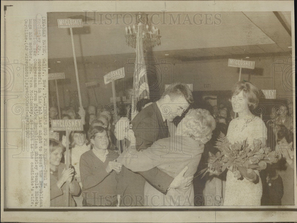 1967 Press Photo Paul N. McCloskey Jr./US Congress/Vera/Caroline McCloskey - Historic Images