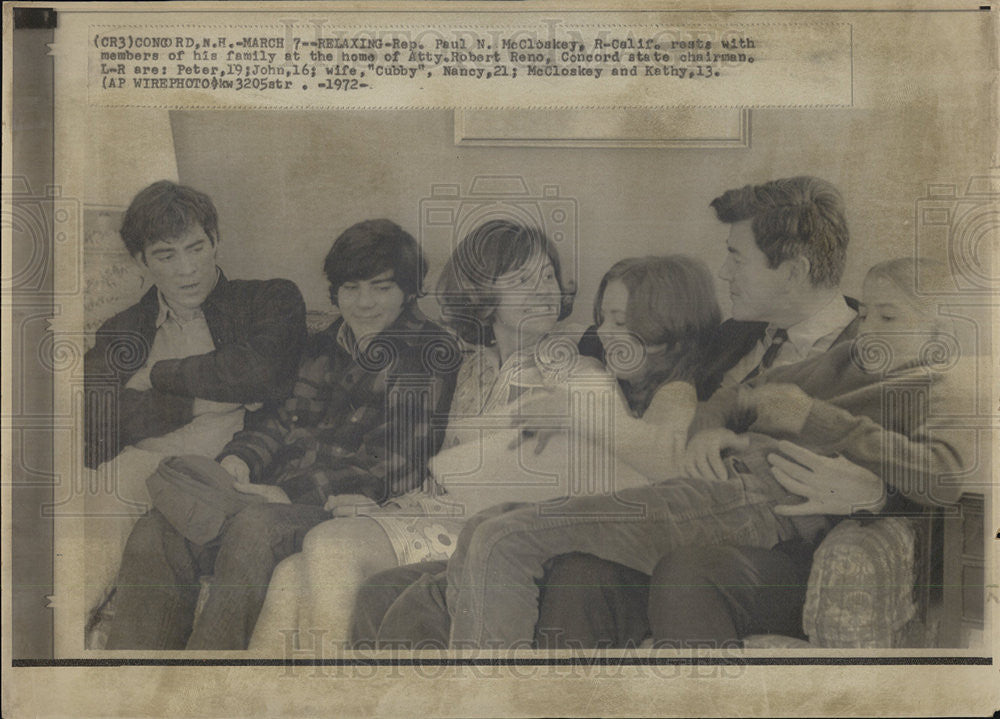 1972 Press Photo California Representative Paul McCloskey And Family - Historic Images