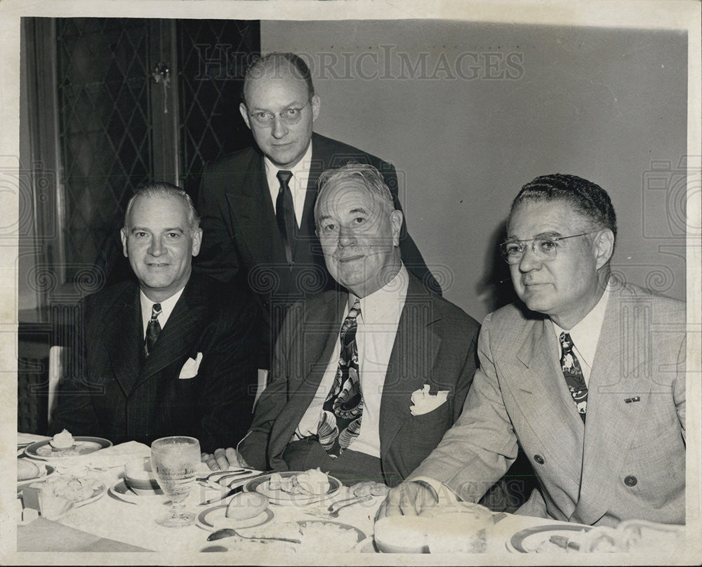 1947 Press Photo Gov. D. Green, Atty. Gen. Barrett, Col. McCormick, Sen. Wayland - Historic Images