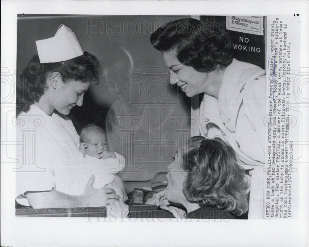 1960 Press Photo Singer Dorothy McGuire With Newborn Son, Rex Edward And Sister - Historic Images