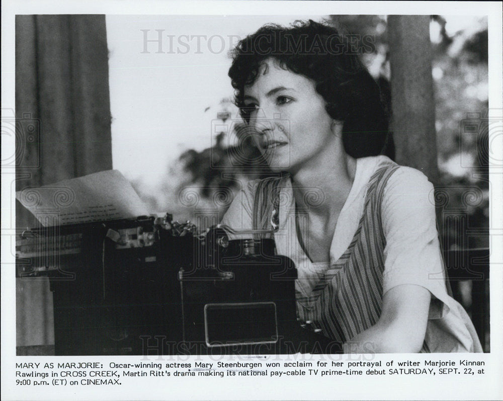 Press Photo Mary Steenburgen as Marjorie in Cross Creek - Historic Images