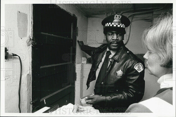 Chicago Police Officer Ray Sykes 1977 Vintage Press Photo Print ...