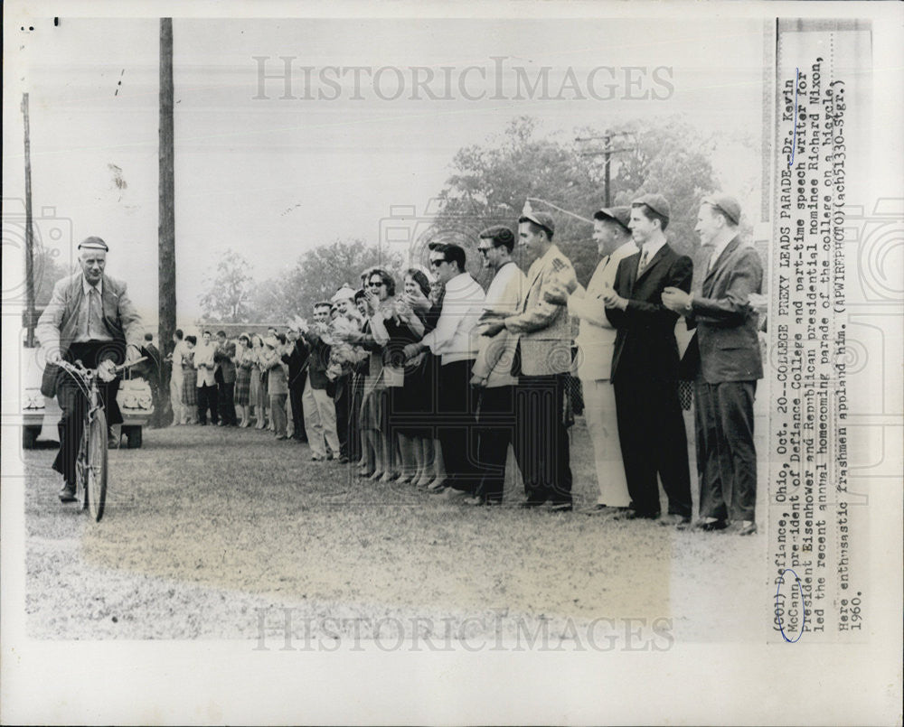 1960 Press Photo Dr. Kevin McCann president Defiance College Republican nominee - Historic Images