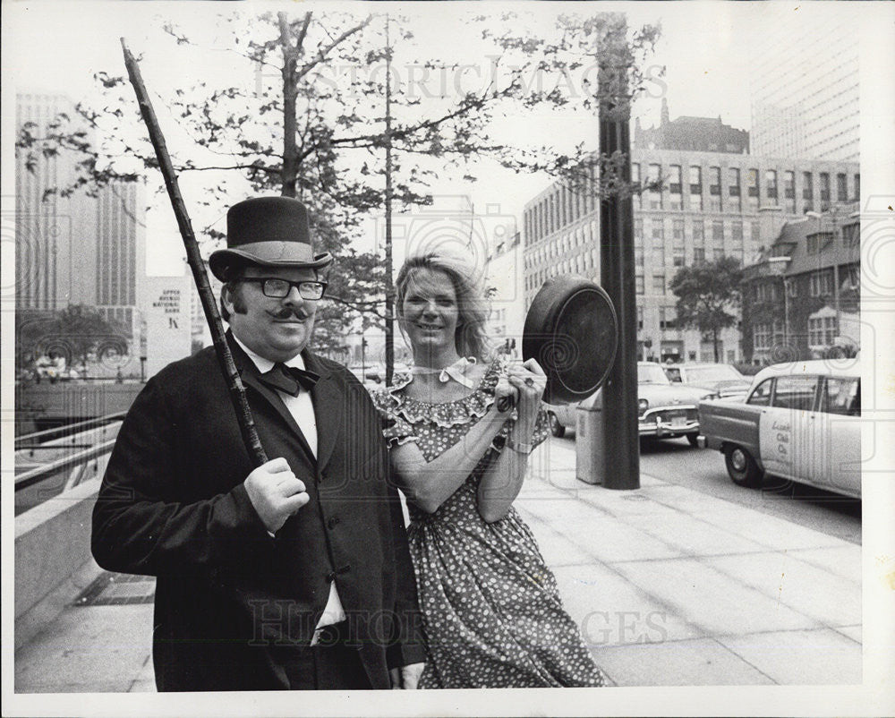 1972 Press Photo Robert Butch McGuire wife Marge Klein - Historic Images