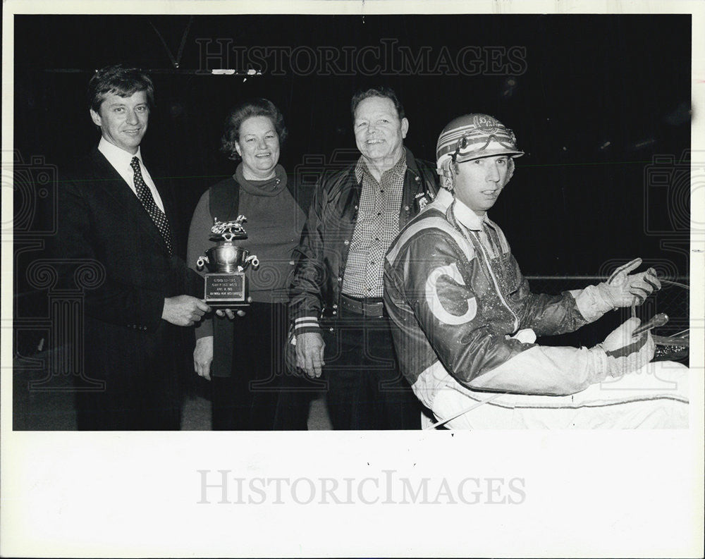 1983 Press Photo Sun-Times Executive Vice President Thomas Tallarico - Historic Images