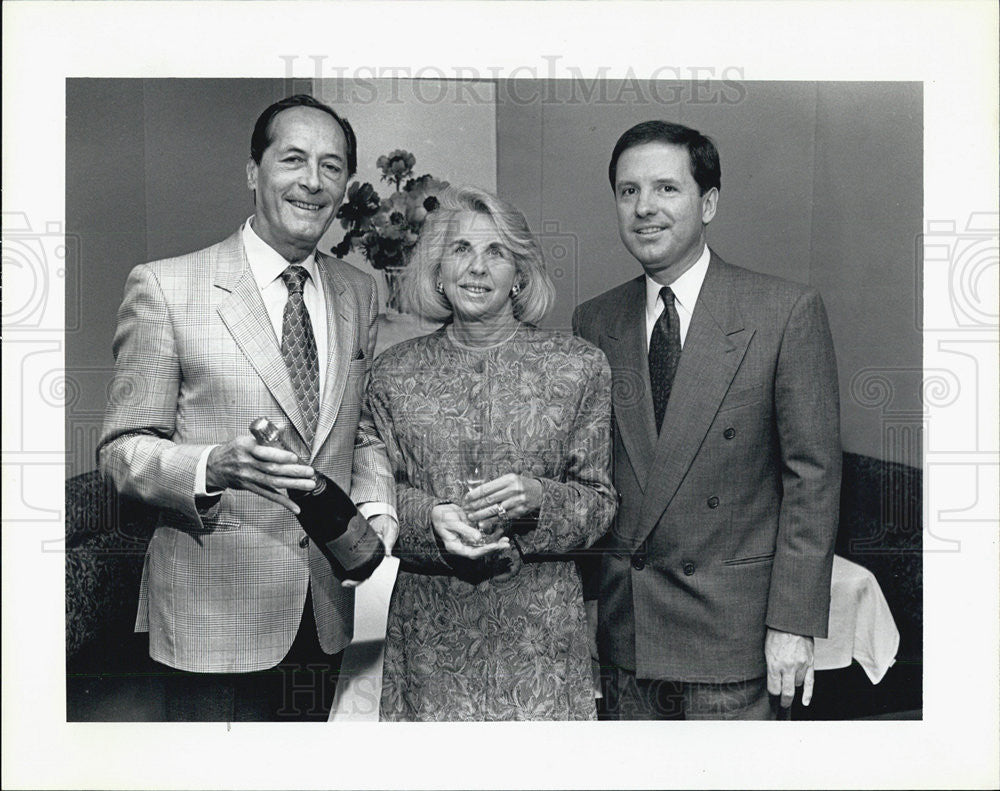 1992 Press Photo Claude Taittinger, Meta Berger And Joe McElroy &quot;Art Of Dining&quot; - Historic Images