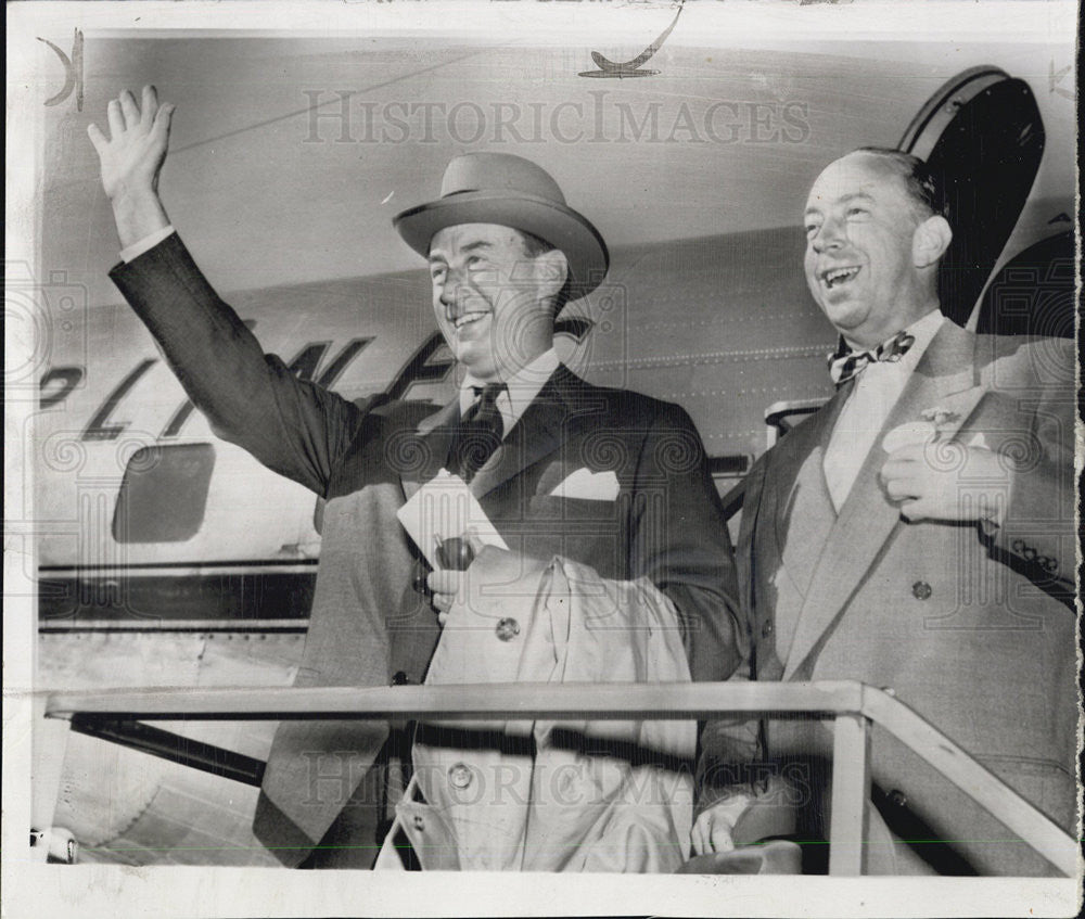 1952 Press Photo Governor Adlai E. Stevenson Campaign Manager Wilson W. Wyatt - Historic Images