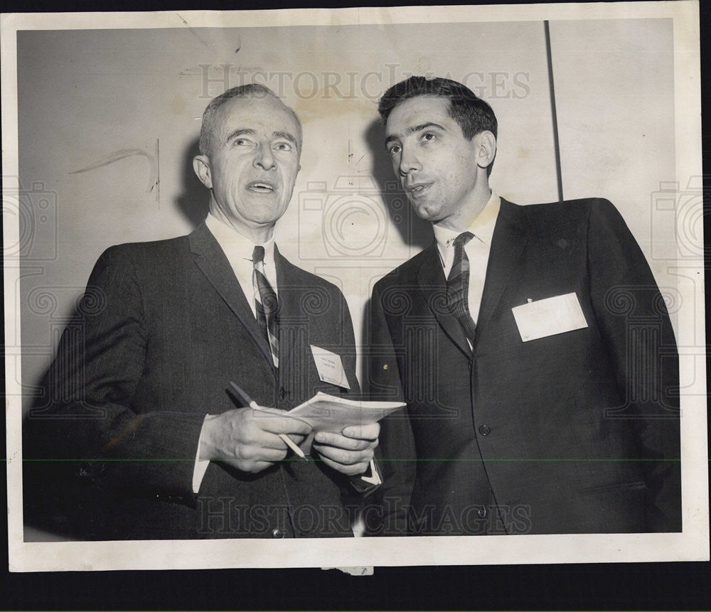 1963 Press Photo Frank McCulloch Chairman National Labor Relations Board - Historic Images