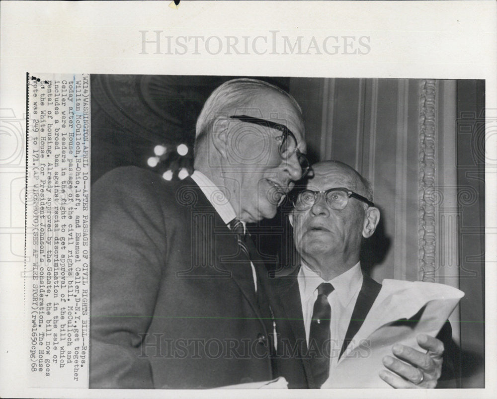 1968 Press Photo Civil Rights Bill Passes Congress With Wm McColloch And Emanuel - Historic Images