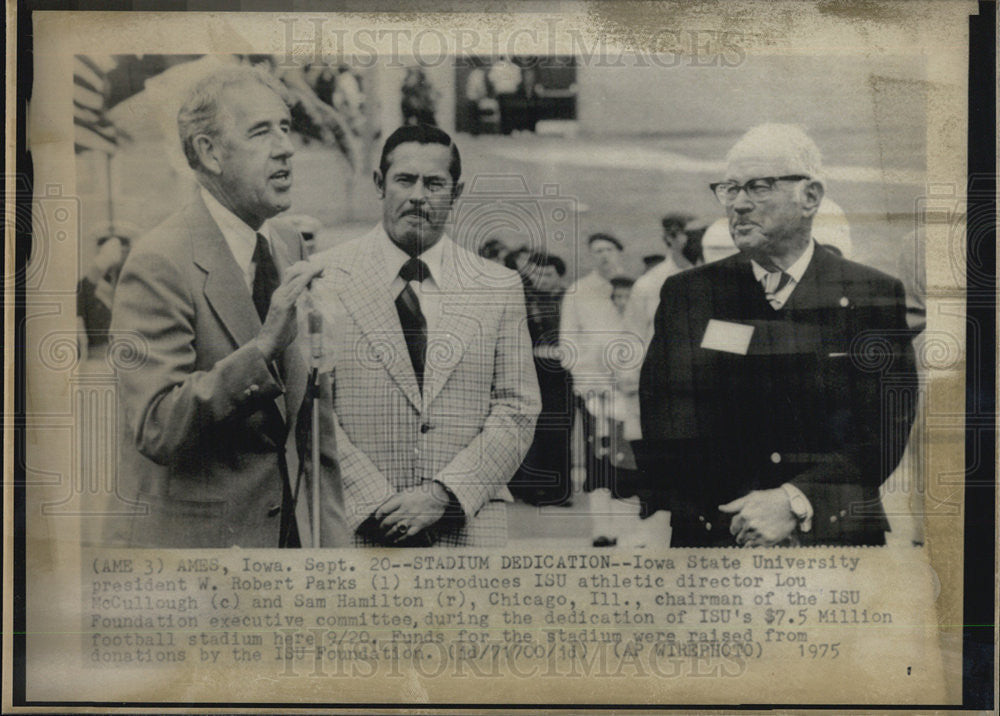 1975 Press Photo IA State Univ. W. Robert Parks, Lou McCullough and Sam Hamilton - Historic Images