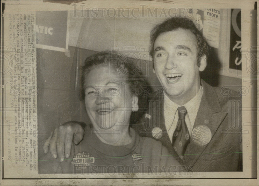 1970 Press Photo MI State Rep. Lucille McCullough and her son Patrick - Historic Images