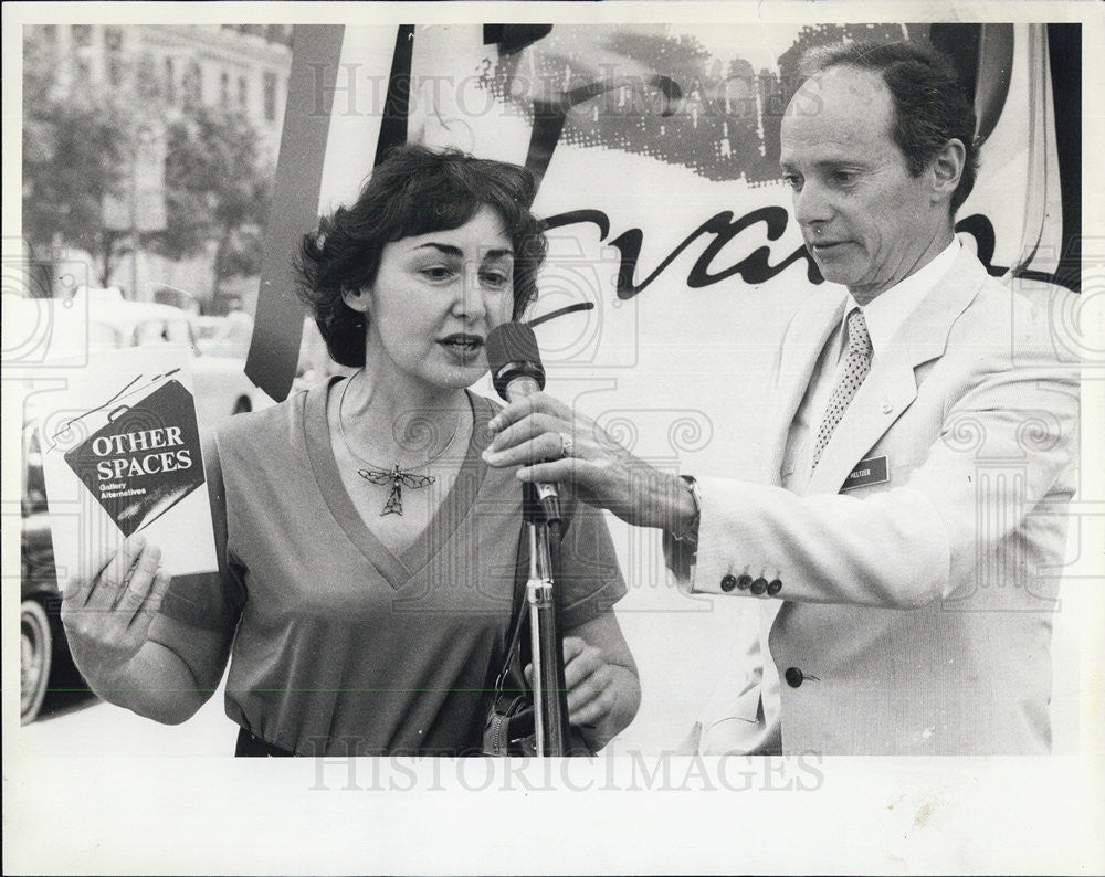 1982 Press Photo Ariene Raconkay &amp; David Meltzer at Dedication Ceremony - Historic Images