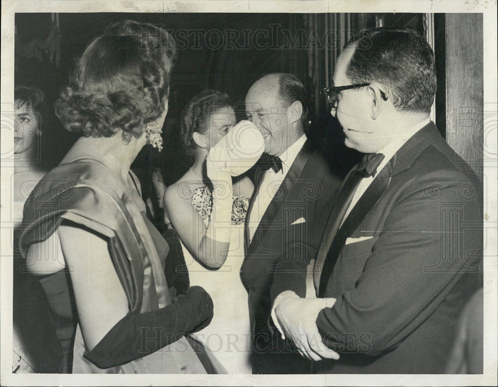 1959 Press Photo Stevenson Alliance Francaise Dinner - Historic Images