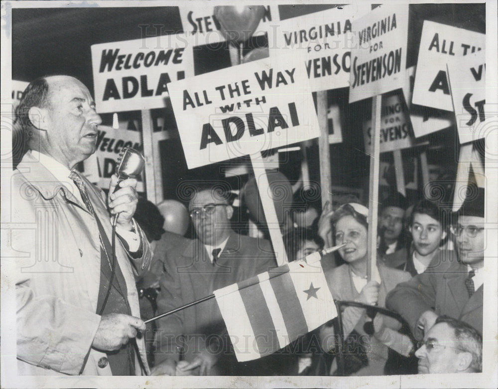 1956 Press Photo Stevenson Presidential Candidate Supporters - Historic Images