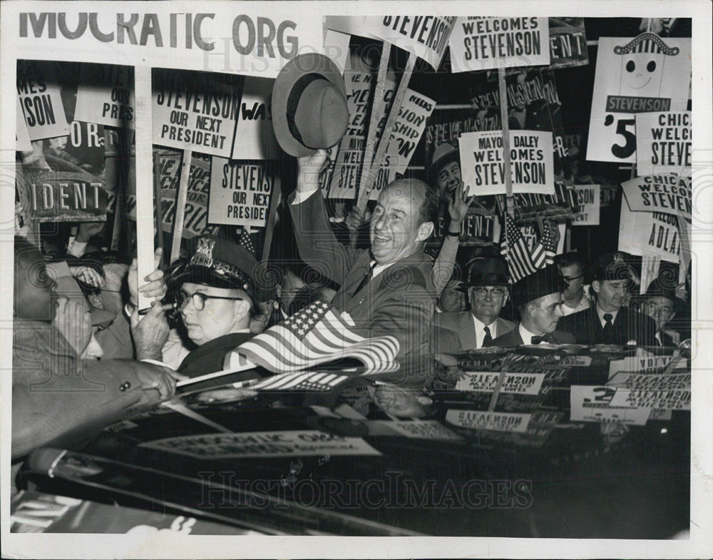 1956 Press Photo Stevenson Supporters - Historic Images