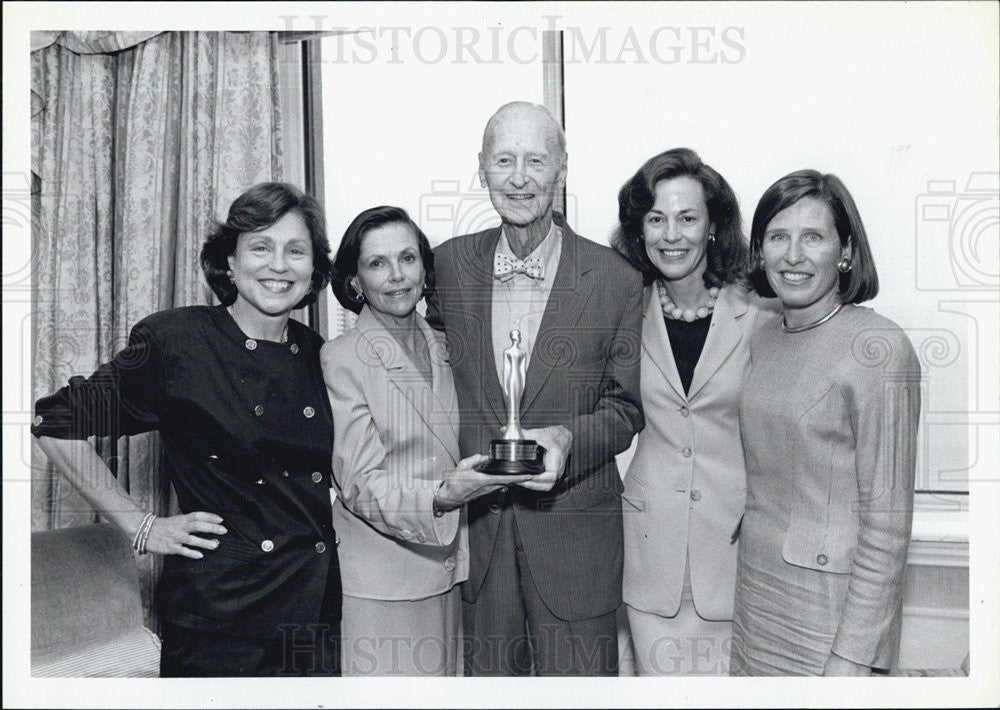 1994 Press Photo Jane Davis/Peggy Crowe/Gardner Stern/Holly Madigan/S. Wright - Historic Images