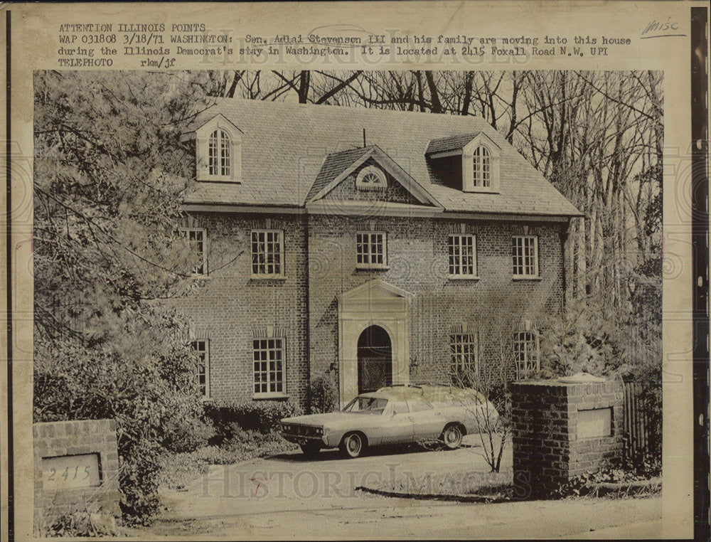 1971 Press Photo Sen Adlai Stevenson new family home in Illinois - Historic Images