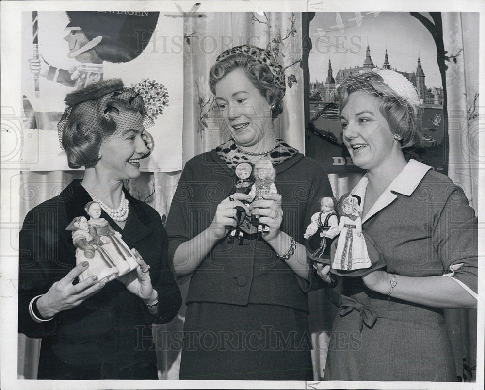 1962 Press Photo Mrs John K Meiners, Mrs James D. Merrill, Mrs Kirgis E. Johnson - Historic Images