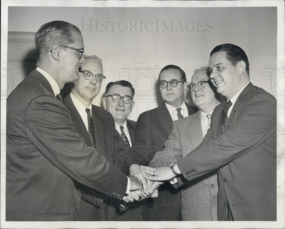 1957 Press Photo Community Fund Chicago and Red Cross Joint Appeal - Historic Images