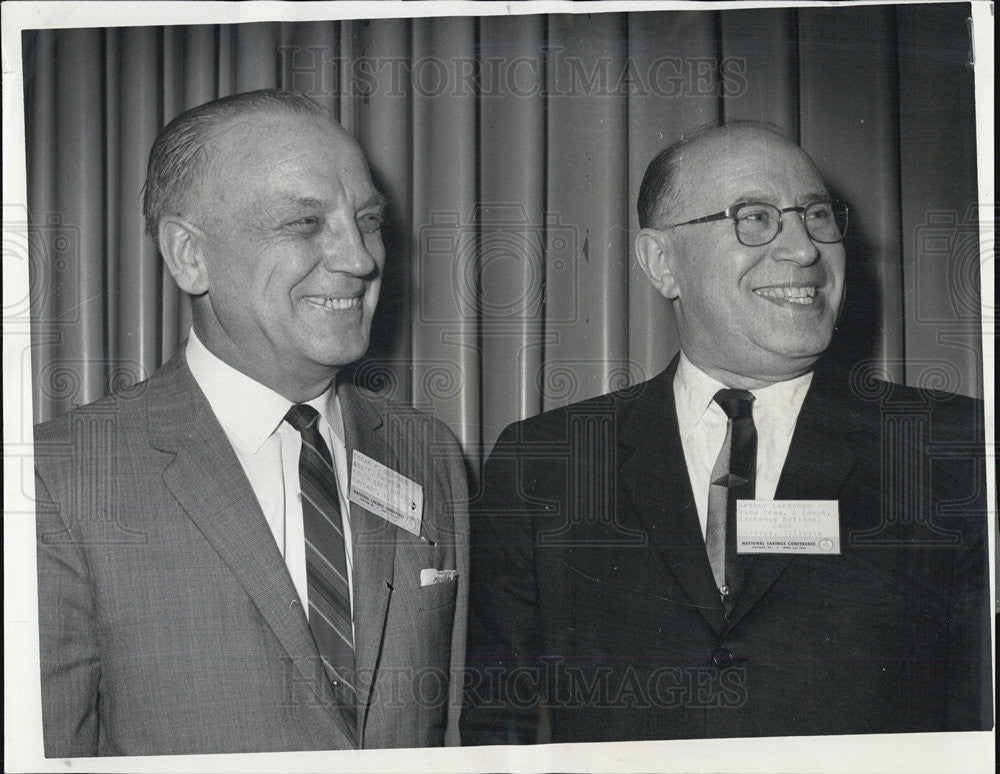 1964 Press Photo of bankers Oscar F. Merkner and Arthur Larschan in Chicago - Historic Images