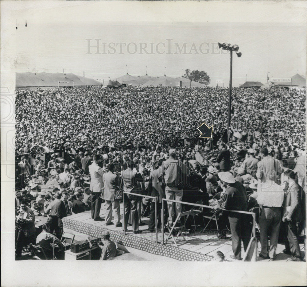 1956 Press Photo Adlai Stevenson  Farm Policy Speech Democrat Pres Nominee - Historic Images