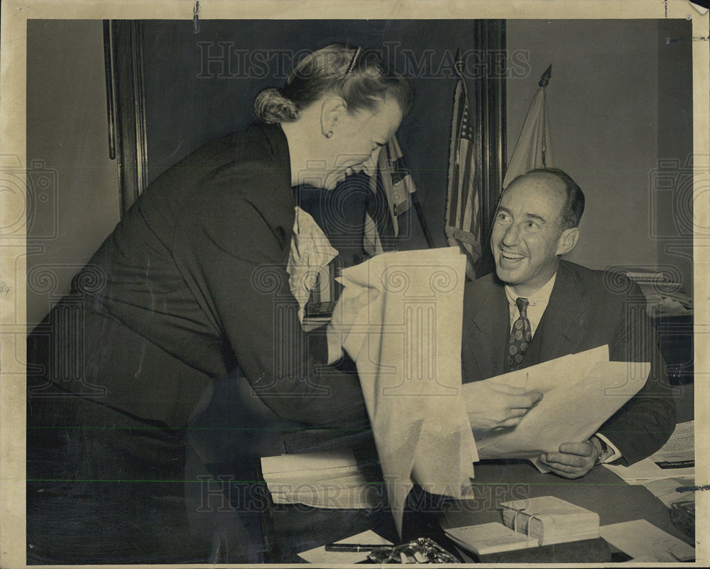 1948 Press Photo Adlai Stevenson, Carol Evans - Historic Images