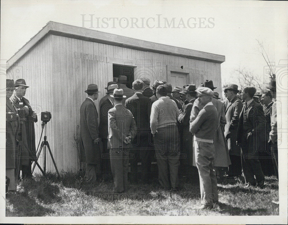 1933 Press Photo Shack Where Kidnap Victim Margaret MacMath was Held for 3 Days - Historic Images