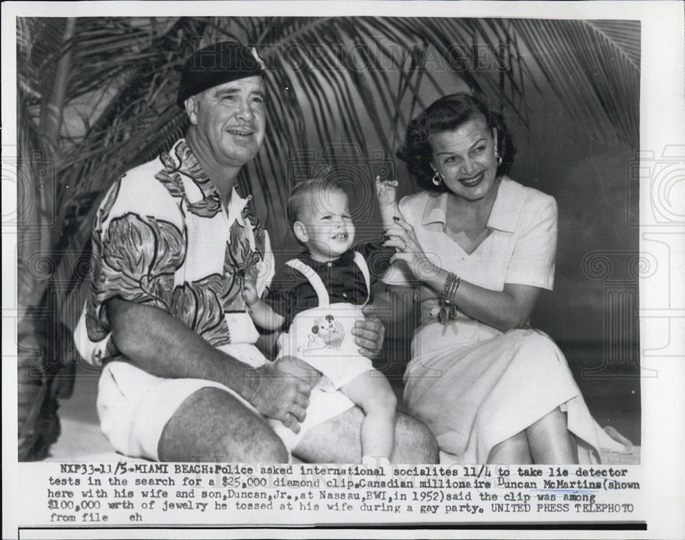 Duncan Martin with wife and son Undated Vintage Press Photo Print -  Historic Images