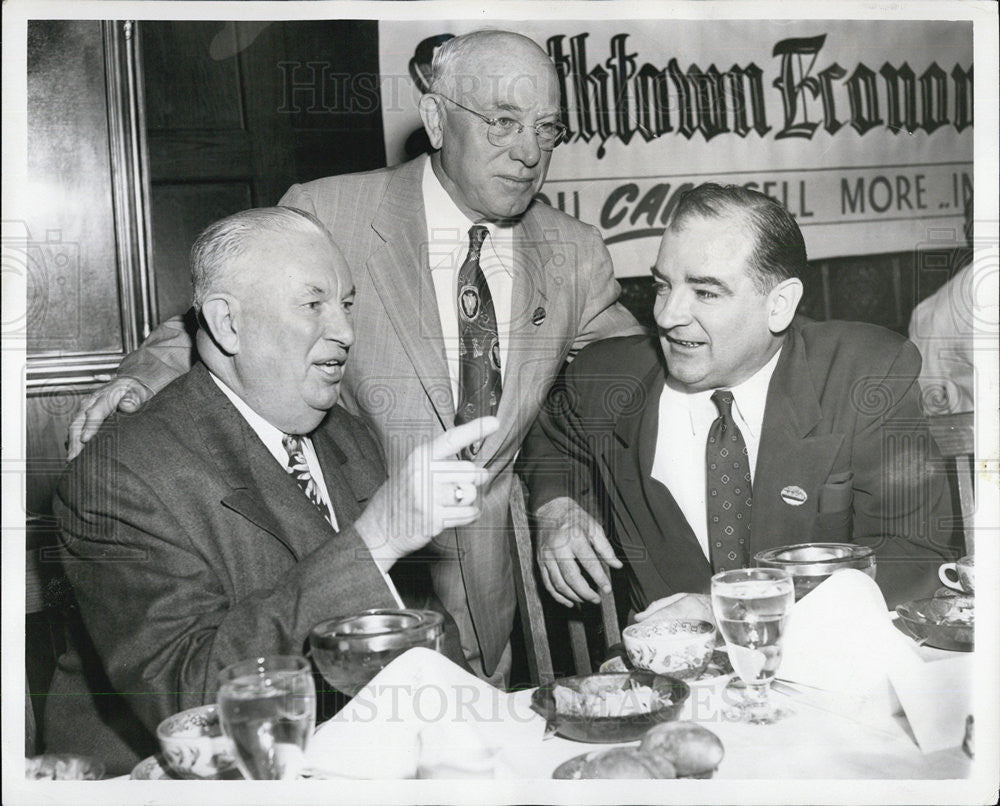 1954 Press Photo US Politicians. Jame F.McManus,Vm McDonnell,Sen Joseph McCarthy - Historic Images