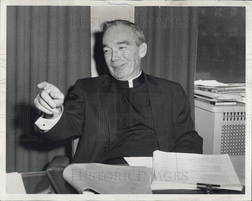 1961 Press Photo Msgr. William McManus of the Catholic School Board - Historic Images