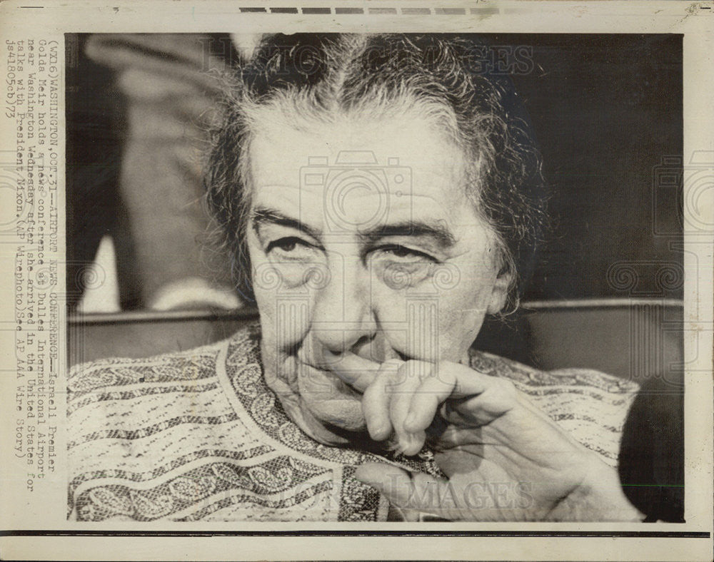 1973 Press Photo Israeli Premier Golda Meir arrives in US for talks Pres Nixon - Historic Images