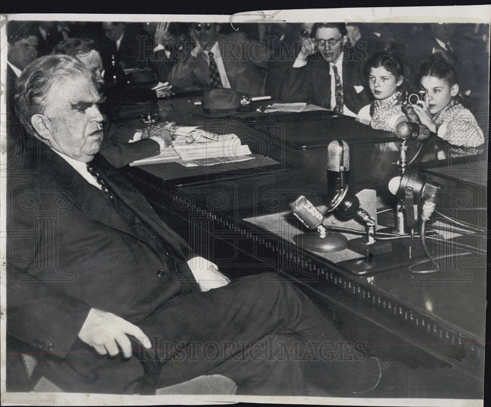 1948 Press Photo John L. Lewis, the Chief of the United Mine Workers testifies - Historic Images