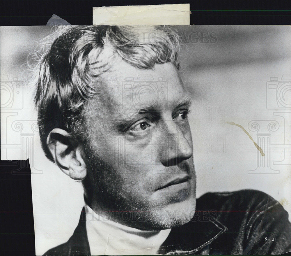 Press Photo Max Von Sydow is a Swedish French actor, born in Sweden. - Historic Images