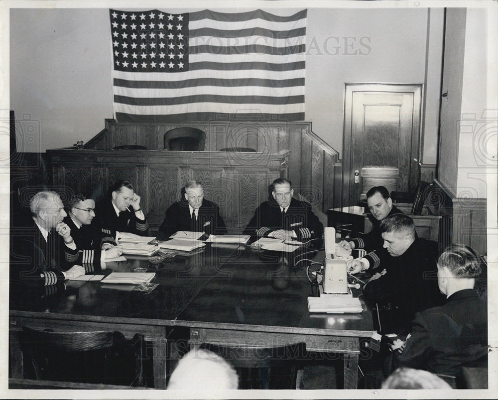 1955 Press Photo Coast Guard Officers Capt. R.H. French P.E Trimble chief budget - Historic Images