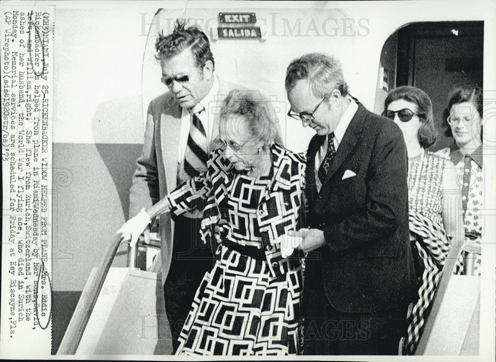 1973 Press Photo Mrs. Rickenbacker widow helped from plane. - Historic Images