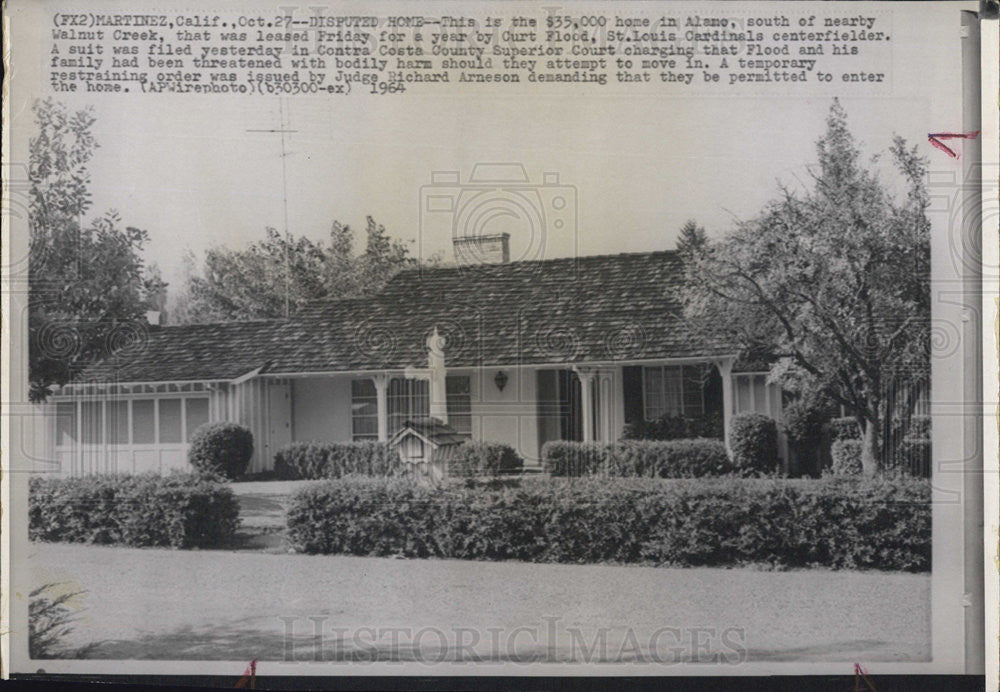 1964 Press Photo Home leased by Curt Flood St Louis Cardinals threatened - Historic Images