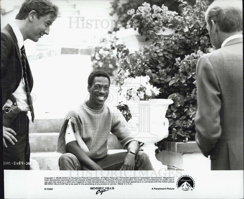 1984 Press Photo Film Beverly Hills Cop stars Eddie Murphy Judge Reinhold - Historic Images